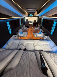 photo_2025-11-17_18-40-00